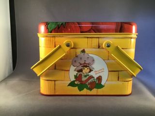 Strawberry Shortcake Metal Tin Picnic Basket W/ Handles Lunchbox & Toy Coke Can