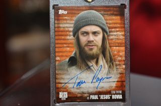 Topps Walking Dead Season 6 Autograph Card Tom Payne As Jesus Rust 31/99