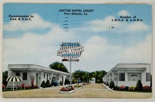 Vintage Linen Postcard - United Hotel Court,  Orleans,  Louisiana - 1952