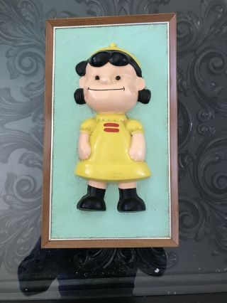 Vintage 3 - D Snoopy Peanuts Lucy Decor Picture See Pictures
