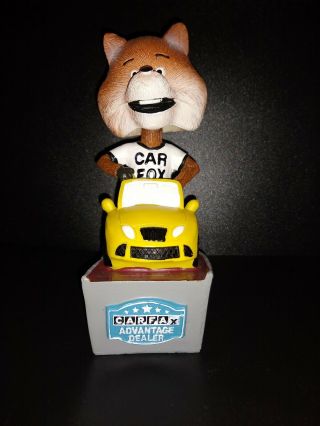 Carfax Advantage Dealer Car Fox Bobblehead 2015 Limited Edition Hand Painted