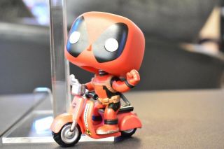 Funko Pop Ride: Deadpool On Scooter Marvel 48