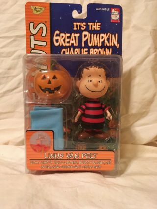 Memory Lane Peanuts It’s The Great Pumpkin Linus Halloween Action Figure,  Nib