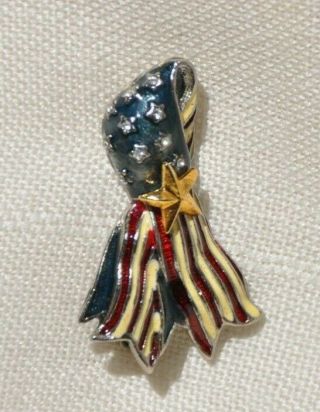 " In Memory Of Our Heroes 9 - 11 - 2001 " American Flag Ribbon Gold Star Lapel Pin