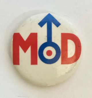 Vintage “mod” Pin Button