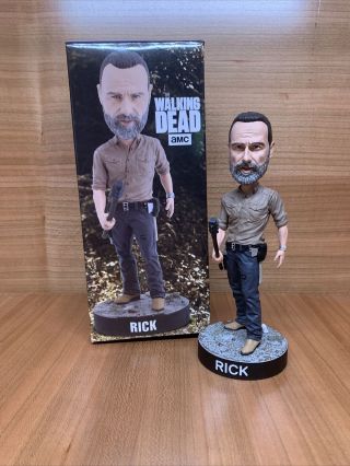 Rick Grimes Royal Bobbles Amc The Walking Dead Supply Drop Bobblehead