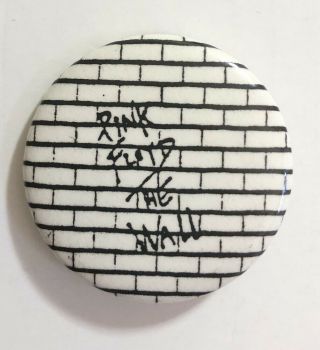 Vintage Early Pink Floyd “the Wall” Pin Button