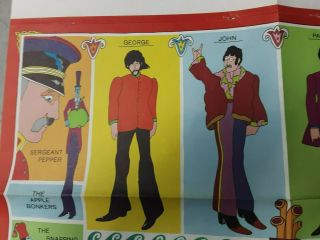 Beatles Sergeant Pepper ' s Lonely Hearts Club Band,  Yellow Submarine,  Poster. 2