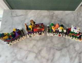 The Simpsons Christmas Train 4 Cars 2