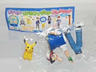 Ash Ketchum Pikachu Pokemon Real Figure 1/20 Tomy Yujin Gashapon Japan 1.  2 - 2.  9 "
