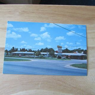 Vintage Postcard Highland Court Fayetteville Nc