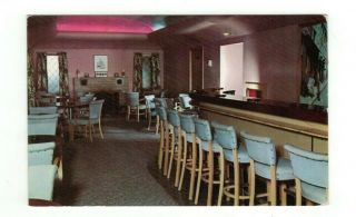 Wi Milwaukee Wisconsin Vintage Post Card " Holiday Inn Cocktail Lounge "