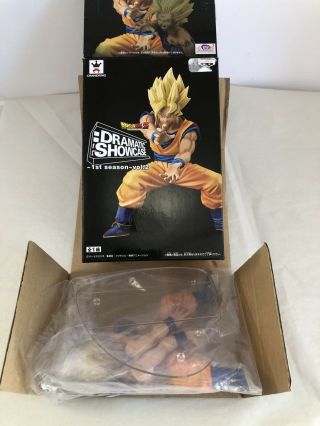 Dragon Ball Z 5.  1 - Inch Ss Goku Dramatic Showcase Figure,  1st Season Volume 2