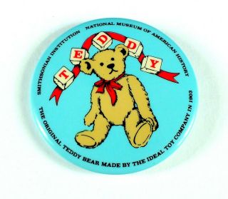 Vintage Smithsonian Institution Ideal Toy Company Teddy Bear Button Pinback Horn