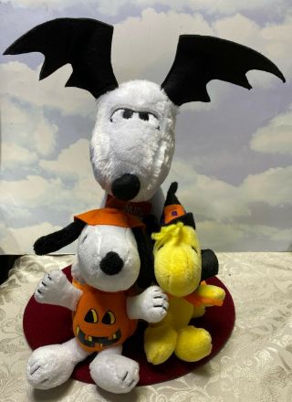 Peanuts Snoopy Vampire Animated Bat Ears Musical Halloween Woodstock Witch
