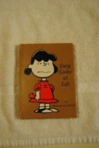 Lucy Looks At Life By Charles M.  Schulz 1967 Hallmark Book