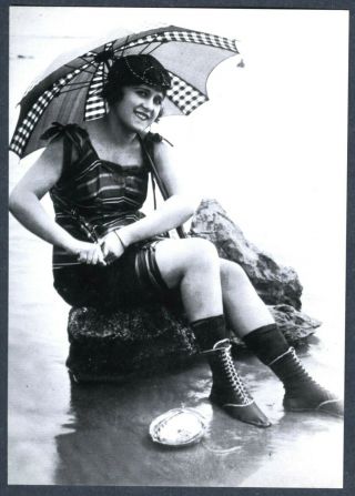 1920s Vintage Mack Sennett Bathing Beauty Pin - Up Girl&umbrella 1974 Postcard