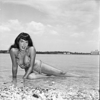Unpublished Bettie Page 1954 Camera Negative Bunny Yeager Bikini Pinup