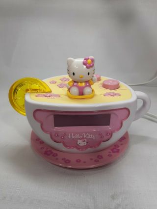 Hello Kitty Digital Teacup Alarm Clock & Am/fm Radio W/lemon Slice Light Bratz