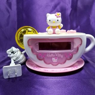2003 Sanrio Hello Kitty Tea Cup Clock Radio With Night Light Kt2055