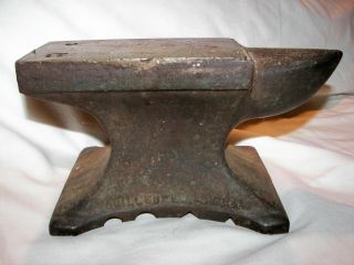Antique Chilled Semi Steel 20 Pound Blacksmith Anvil Bench Top