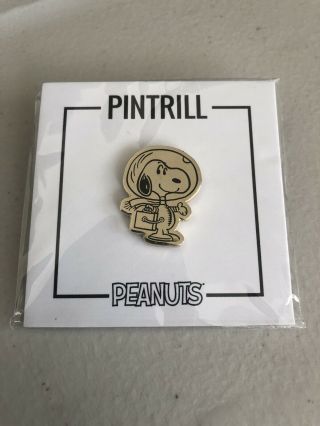 Sdcc 2019 Exclusive Peanuts Snoopy Astronaut Pintrill Pin