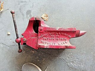 Www - Vintage Cheney Anvil And Vise Company 30 Anvil/vise