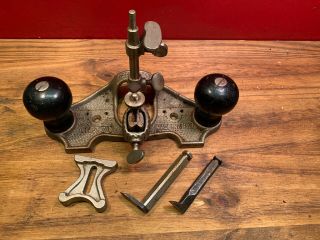 Stanley No.  71 Router Plane With Extra Blades