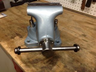 Wilton Bullet Swivel Vise 5” Jaw Tradesman 1750 With Pipe Jaws Restored 2