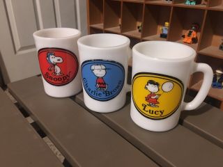 3 Avon Milk Glass Mugs Peanuts Gang