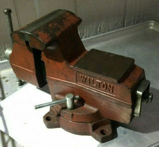 Wilton 5 " Bench Vise With Swivel Base And Pipe Jaw - Made In Usa