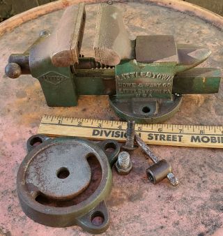 Littlestown No.  112 Swivel Bench Vise with Anvil 3