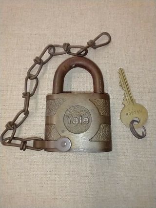 Vintage Yale US TVA (TN Valley Auth) Padlock Antique Brass Lock With Key & Chain 2