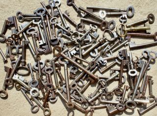 100 Old Keys For Levered Locks For Furniture Boxes Chests Coffers,  Padlocks Etc