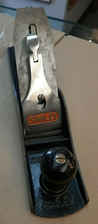 Stanley No.  5 1/2 Bailey Smooth Bottom Plane Woodworking Carpentry Tool Type 8 - 9