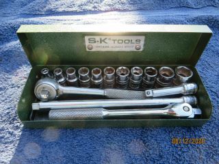 S K Sk 1/4 " Sae 15 Pc Socket Set,  With Ratchet,  2 Extensions,  Breaker Bar