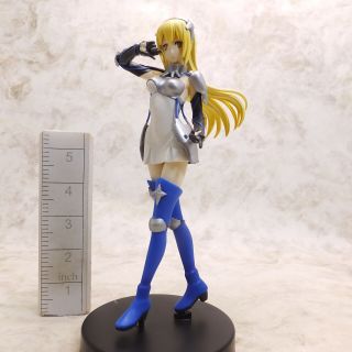 9e4000 Japan Anime Figure Is It Wrong To Try To Pick Up Girls In A Dungeon