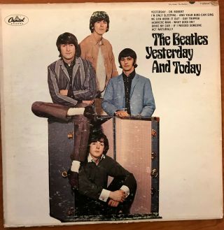 The Beatles Yesterday And Today 1966 Capitol Rainbow T 2553 Mono Vg