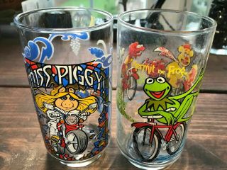 Vtg Miss Piggy & Kermit Mcdonalds 1981 Character Glasses The Great Muppet Caper