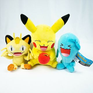 Set Of 3 Tomy Pokemon Plushes Pikachu With Apple,  Meowth,  And Wobbuffet
