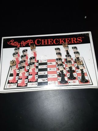 Betty Boop Checkers Game