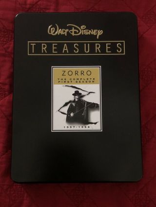 Walt Disney Treasures - Zorro The Complete First Season (tin & Pin Only)