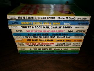 12 Vintage Charlie Brown Paper Back Books,