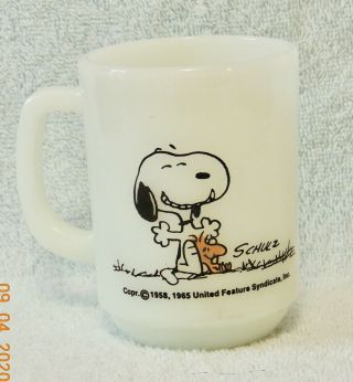 Vintage Anchor Hocking/ Fire King Snoopy & Woodstock Milk Glass Mug - - " Good Day "