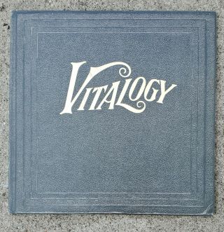 Pearl Jam Lp Vitalogy 1994 Vinyl Record Album W/booklet And Sleeve
