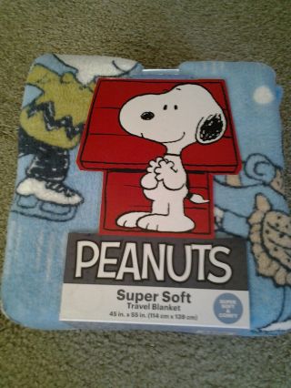 Peanuts Snoopy & Gang Ice Skating 45 " X 55 " Soft Car Travel Blanket