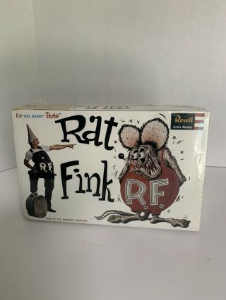 Ed " Big Daddy " Roth Revel 1999 Rat Fink Model Kit