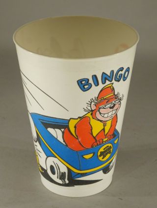 1976 The Banana Splits Bingo Hanna Barbera 5 " Plastic 7 - 11 Slurpee Cup