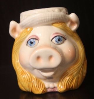 Mrs.  Piggy Taste Setter Sigma Hand Painted Jim Henson Muppet Mug Coffee Tea Cup