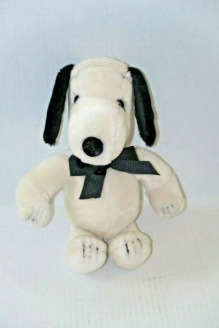Vintage 1968 United Feature Syndicate Plush Snoopy Dog